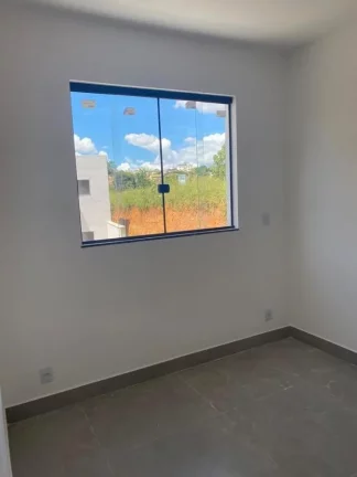 Imagem Casa Geminada para Venda em Contagem / MG no bairro Vale das Orquídeas