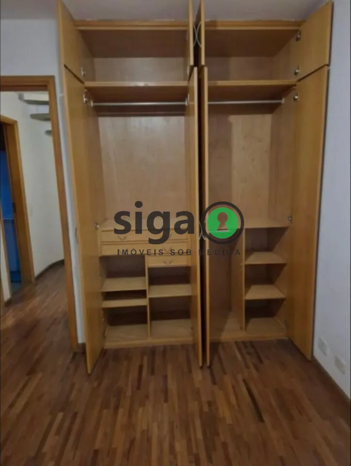 Imagem Apartamento Duplex com 2 Quartos, na Vila Andrade com 2 Vagas Livres.