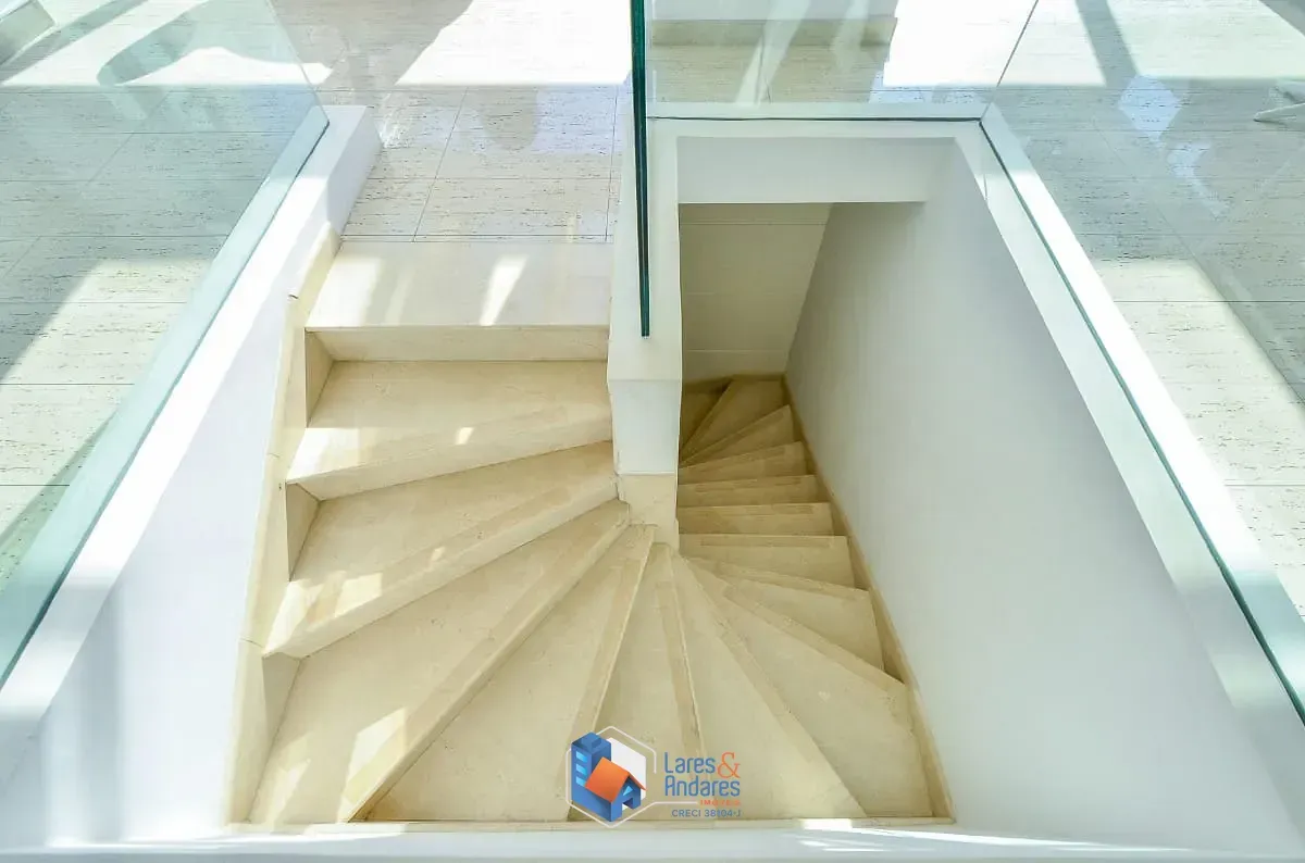 Imagem Triplex para venda em Morumbi com 3 quartos, sendo 3 suítes, 370.59m²