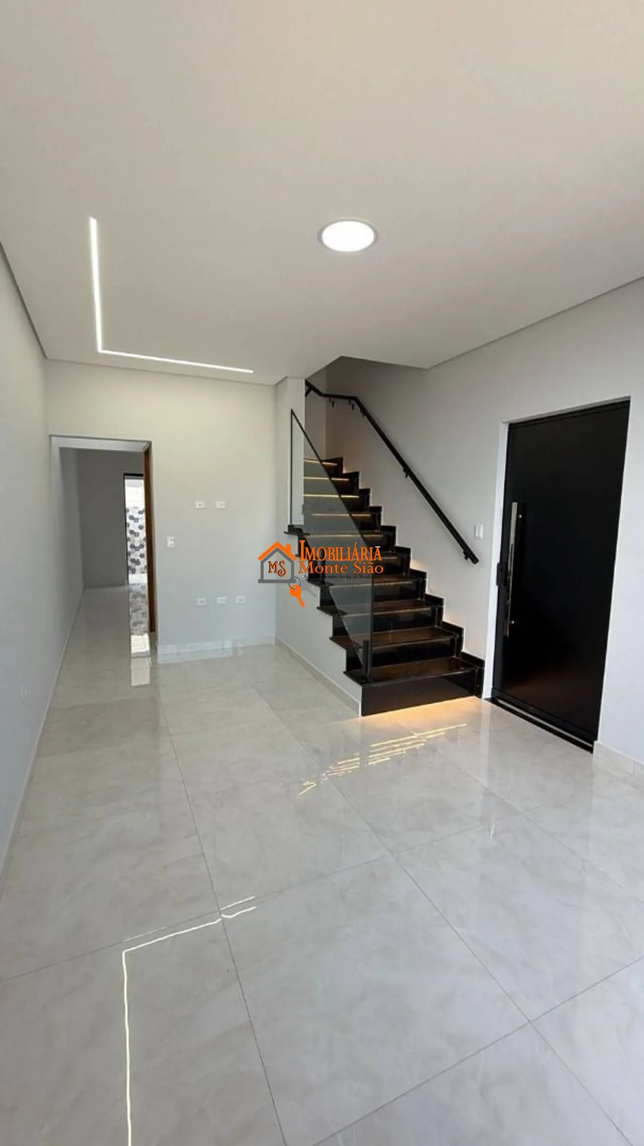 Imagem Sobrado com 2 dormitórios à venda, 75 m² por R$ 540.000,00 - Jardim Zélia - Itaquaquecetuba/SP