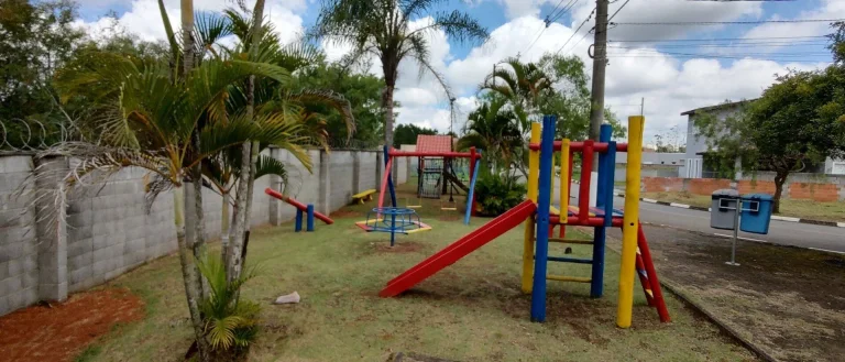 Imagem Terreno à venda, Limpo com leve declive, condômino Vila Real - Vargem Grande Paulista/SP