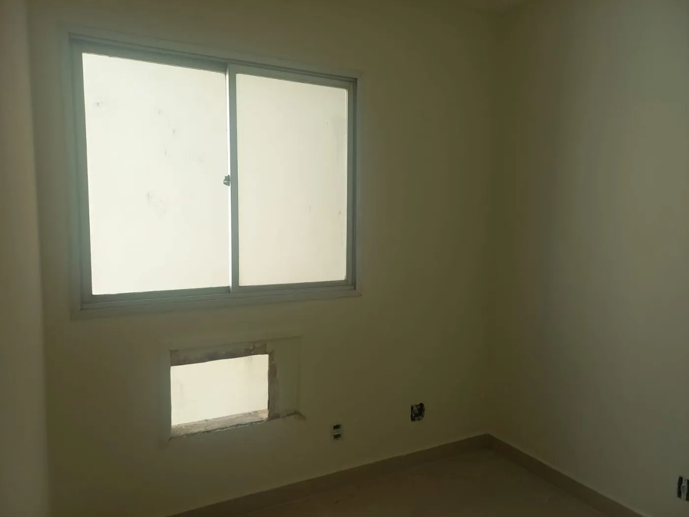 Imagem Apartamento para Venda em Rio de Janeiro, Praça Seca, 2 dormitórios, 1 banheiro, 1 vaga