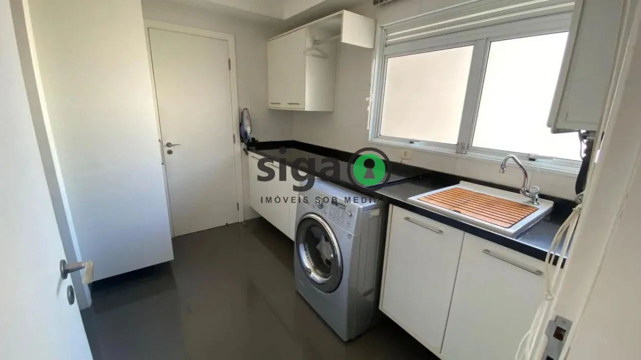 Imagem Apartamento à venda na Vila Romana: 206m², 3 dormitórios e 3 vagas