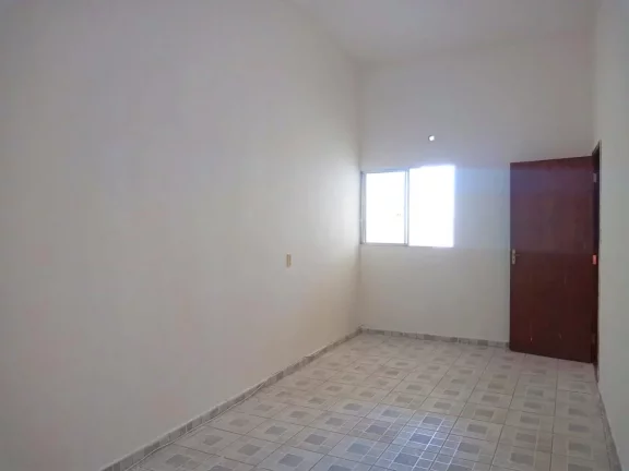 Imagem Casa para Venda em Recife, Jardim São Paulo, 5 dormitórios, 2 banheiros, 2 vagas