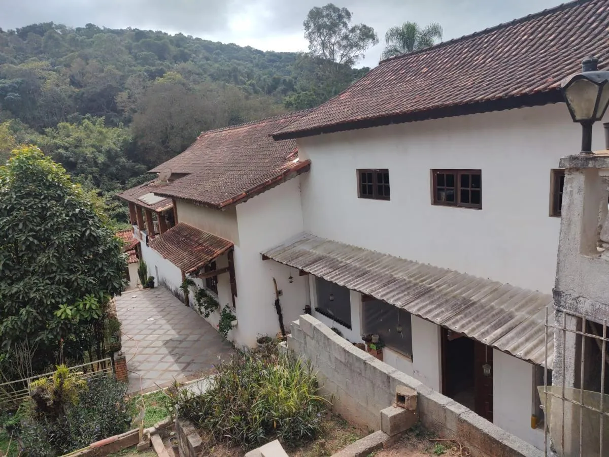 Imagem Casa de Campo para Venda em Mairiporã, Salsalito, 3 dormitórios, 1 suíte, 4 banheiros, 4 vagas