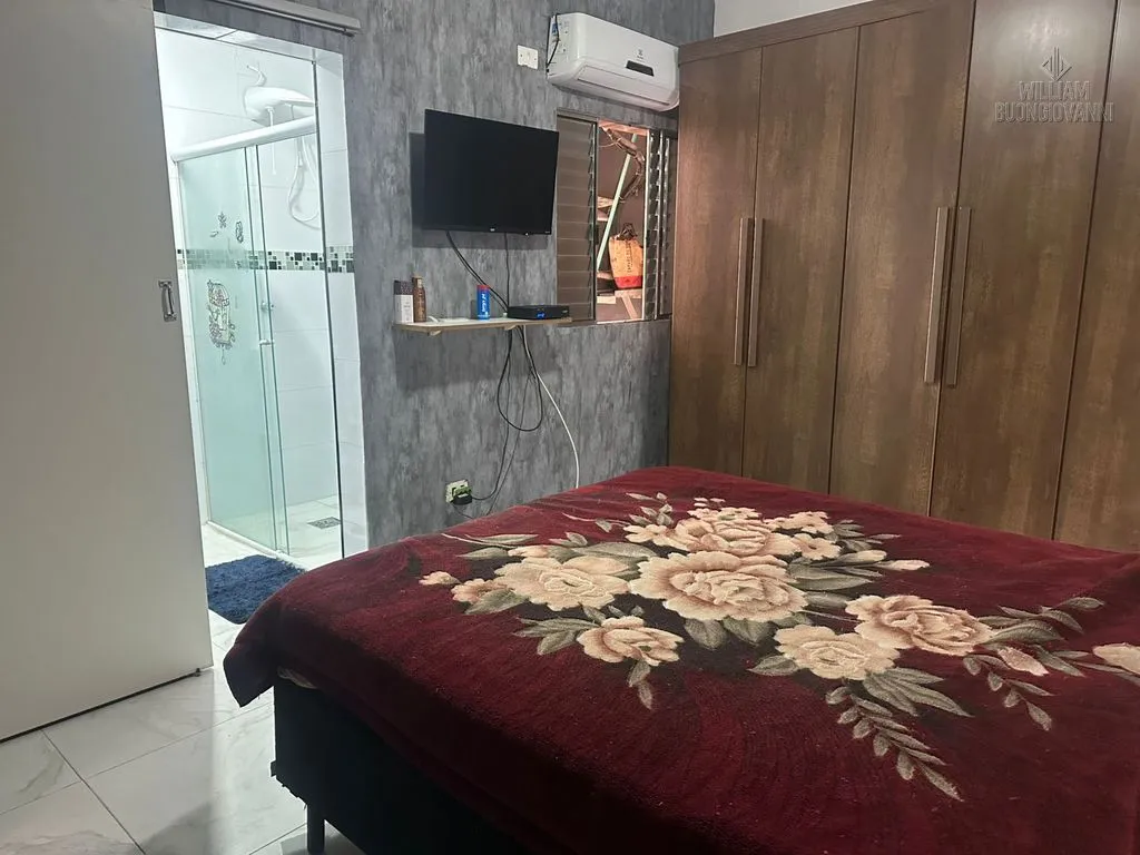 Imagem Casa à Venda - Vila Antártica | Zona 3 | 2 Dorms (1 Suíte) | R$ 450.000