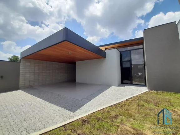 Imagem Casa térrea com terreno amplo, 03 suítes, 03 vagas em São José dos Pinhais PR