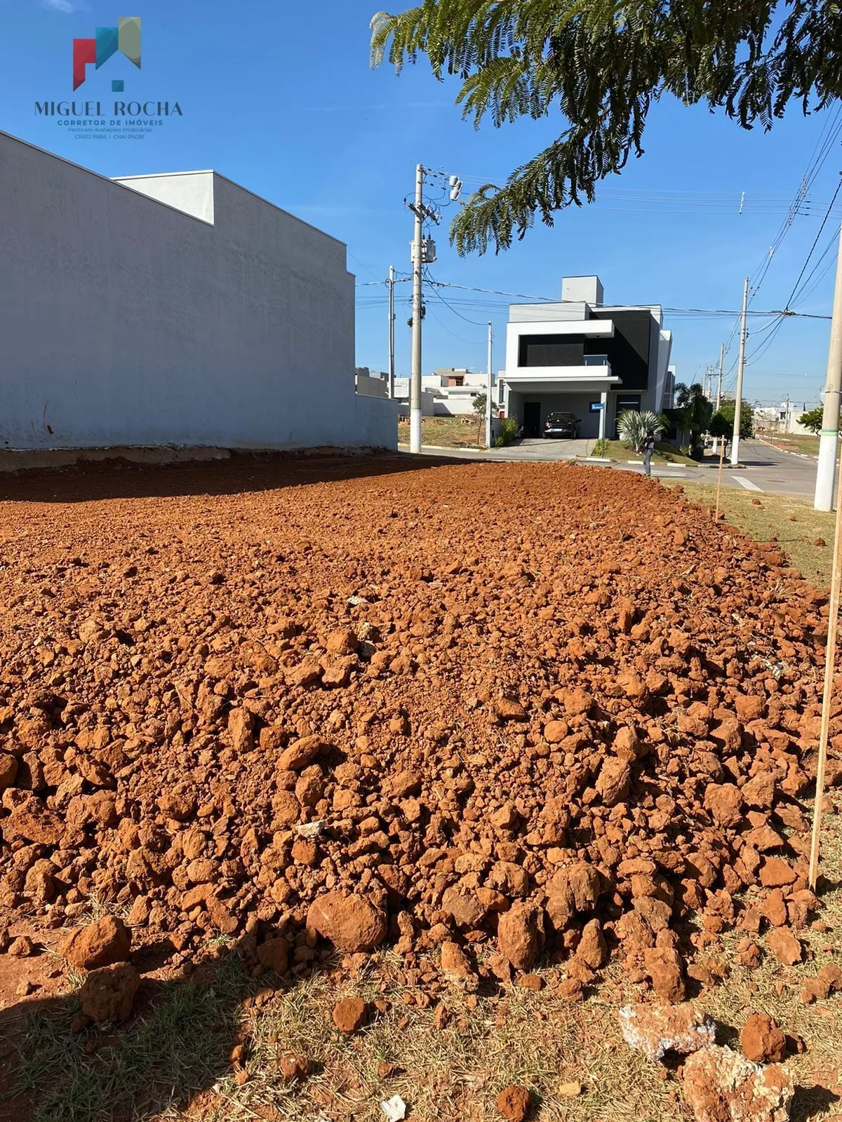 Foto do imóvel Terreno à venda em Rua Chiquinha Rodrigues