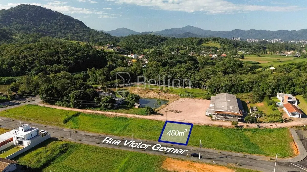 Foto do imóvel Terreno Plano com 454m² em Rua Sem Saída - Espaço, Tranquilidade e Excelente Oportunidade! em Rua Victor Germer