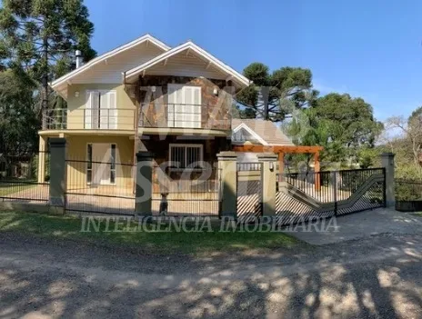 Foto do imóvel Excelente sobrado a venda em Canela/RS - 4 dormitórios