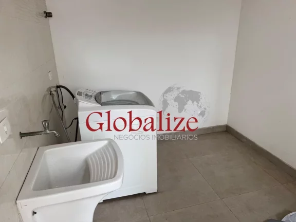Imagem Casa com 4 dormitórios, edícula, vaga para 3 carros e quintal amplo na Ponta da Praia em santos por R$ 2.600.000,00