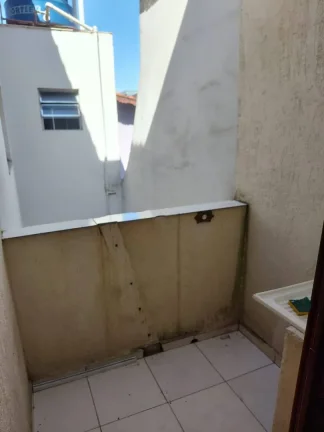 Imagem Imóvel Impecável com Acabamentos de Qualidade Localização Perfeita Próxima ao Centro"