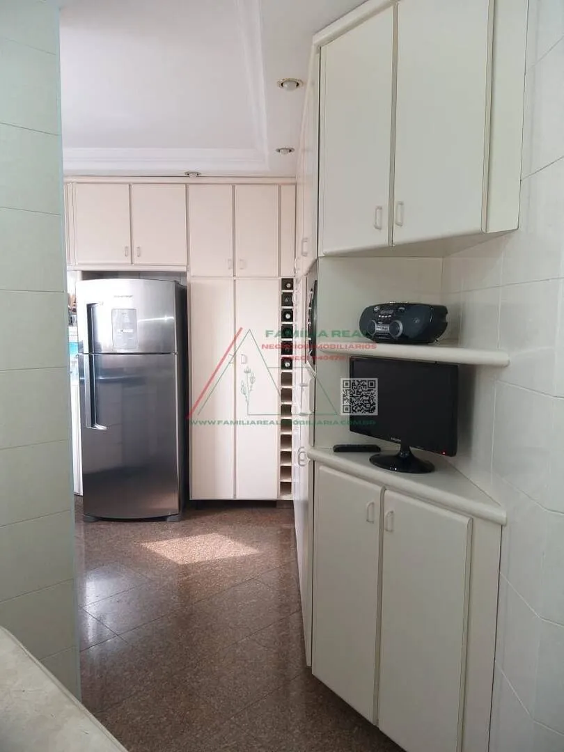 Imagem Apartamento Alto Padrão, 3 Dorms, sendo 1 Suíte e 1Suíte empregada, a venda, na Vila Gomes Cardim.