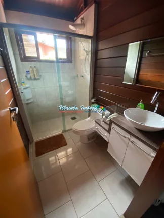Imagem Casa em condomínio fechado com 03 dormitórios