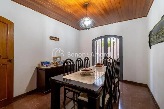 Imagem Casa à venda no Parque Taquaral, em Campinas/SP. Com 4 dormitórios, sendo 2 suítes com closet e h...