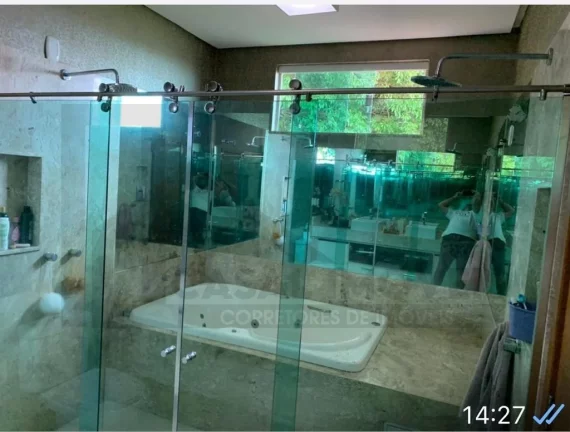 Imagem CASAL IMÓVEIS VENDE CASA DUPLEX 4 SUÍTES + GABINETE