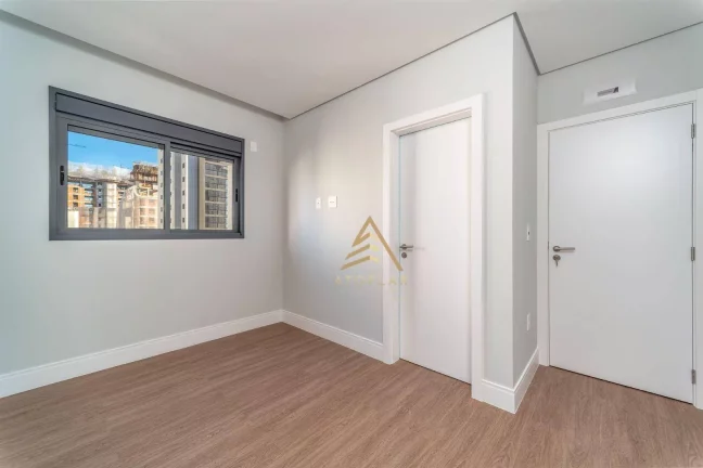 Imagem Apartamento com 3 dormitórios à venda, 120 m² por R$ 2.750.000,00 - Centro - Balneário Camboriú/SC