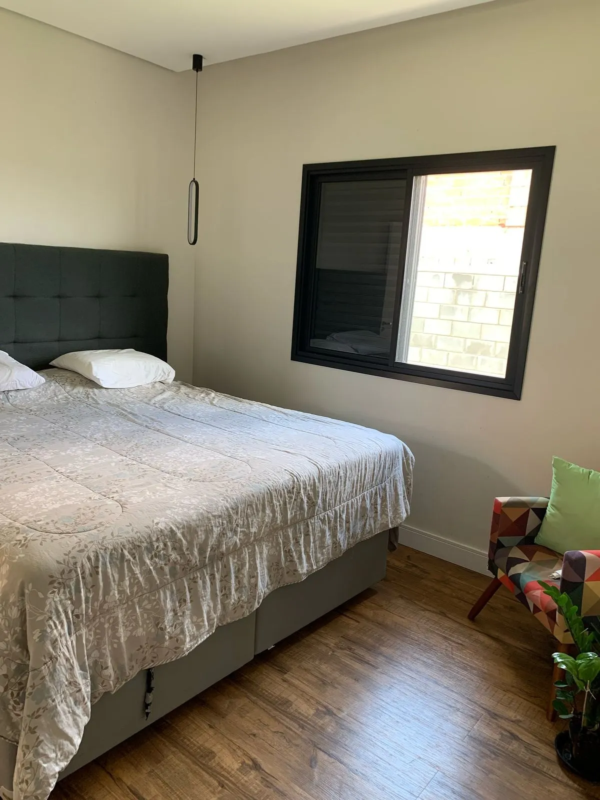 Imagem Casa em Condomínio de Luxo à Venda em Itupeva-SP, no Residencial Montes Claros: 6 quartos, 2 suítes, 5 banheiros, 2 vagas, 172 m².