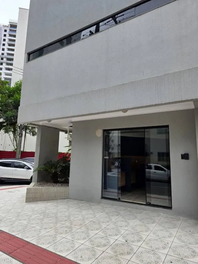 Imagem LOCAÇÃO DE SALA COMERCIAL NA RUA 3100 NO CENTRO DE BALNEÁRIO CAMBORIÚ