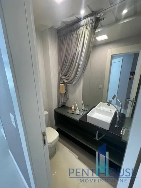 Imagem Apartamento Zona Central para Venda em Balneário Camboriú, CENTRO, 3 dormitórios, 3 suítes, 4 banheiros, 3 vagas