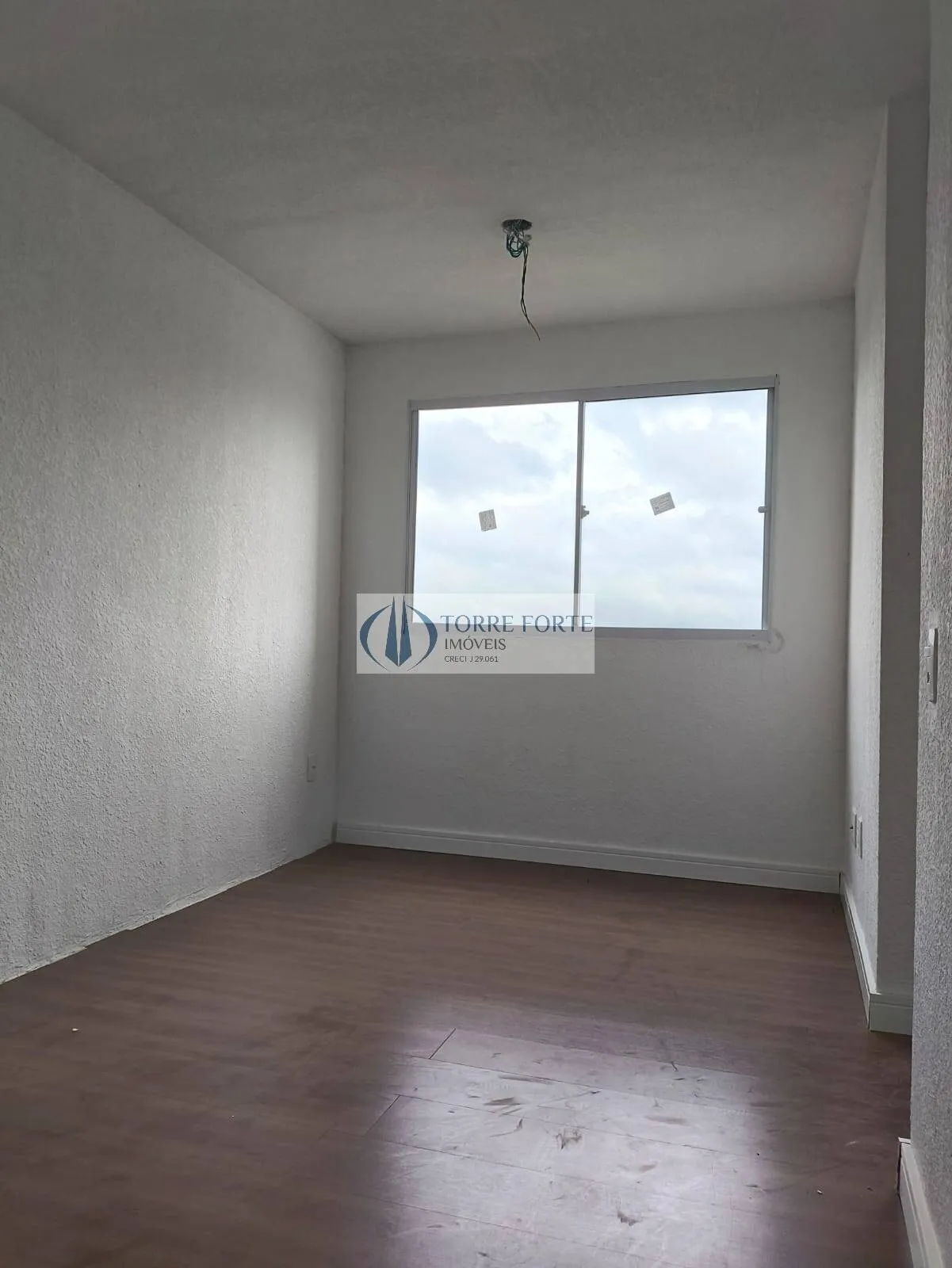 Imagem Lindo apartamento com 42 m² 2 dormitórios sala para 2 ambientes 1 banheiro