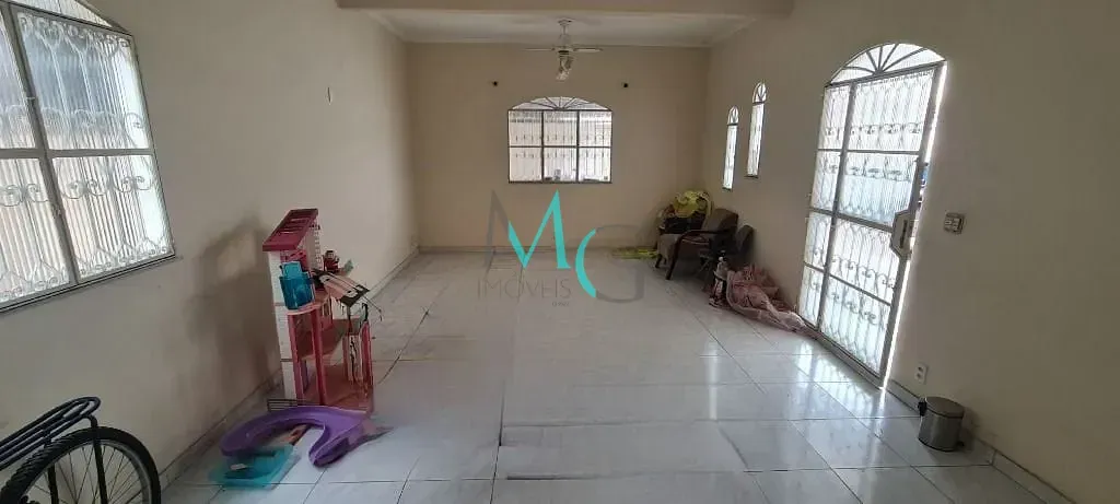 Imagem Casa com 2 dormitórios à venda, 247 m² por R$ 650.000,00 - Campo Grande - Rio de Janeiro/RJ