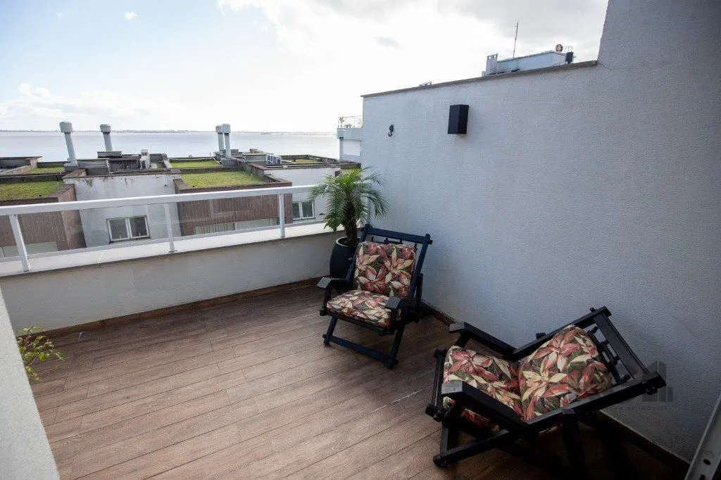 Imagem Casa Condominio para Venda - 250.88m², 3 dormitórios, sendo 3 suites, 3 vagas - Praia de Belas