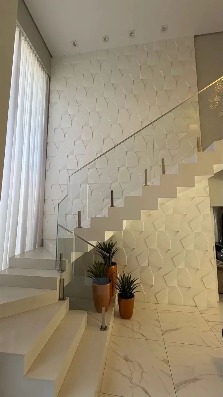 Imagem Sobrado de Alto Padrão com Design Assinado e Lazer Completo no Ibiti Royal Park