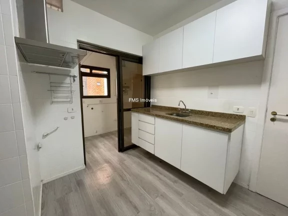 Imagem Apartamento alto padrão na Vila Nova Conceição: 4 quartos, 3 suítes, 5 banheiros, 2 vagas na melhor localização de São Paulo!