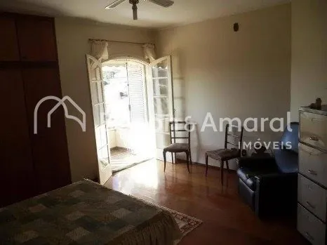 Imagem Casa com 4 Quartos e 4 banheiros à Venda, 438 m² em Campinas - SP