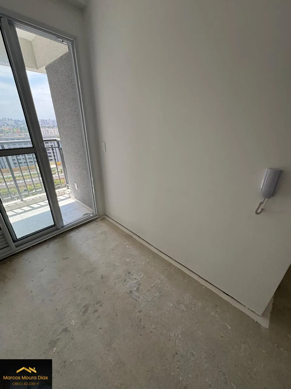 Imagem Apartamento com Sacada, 2 Dormitórios e 1 Vaga