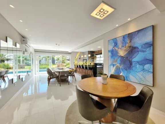 Imagem Casa térrea no Enseada com piscina aquecida e 4 suítes