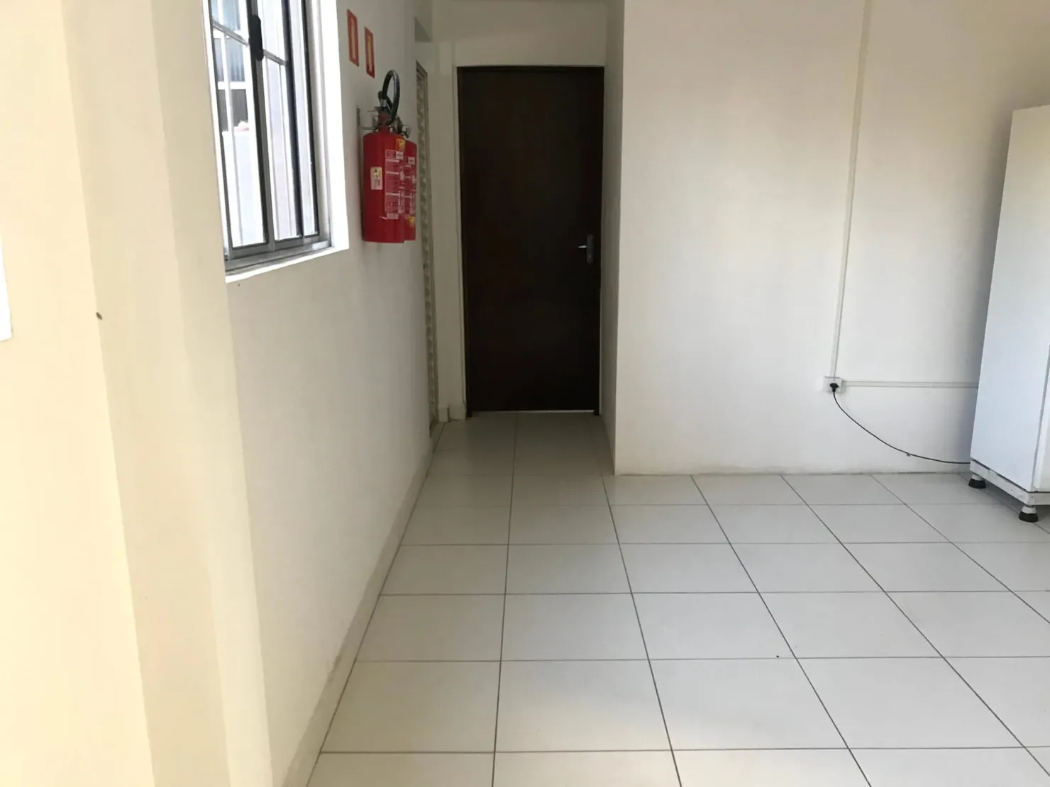 Imagem Comercial para Locação 22M², Centro, Pindamonhangaba - SP | ferraz