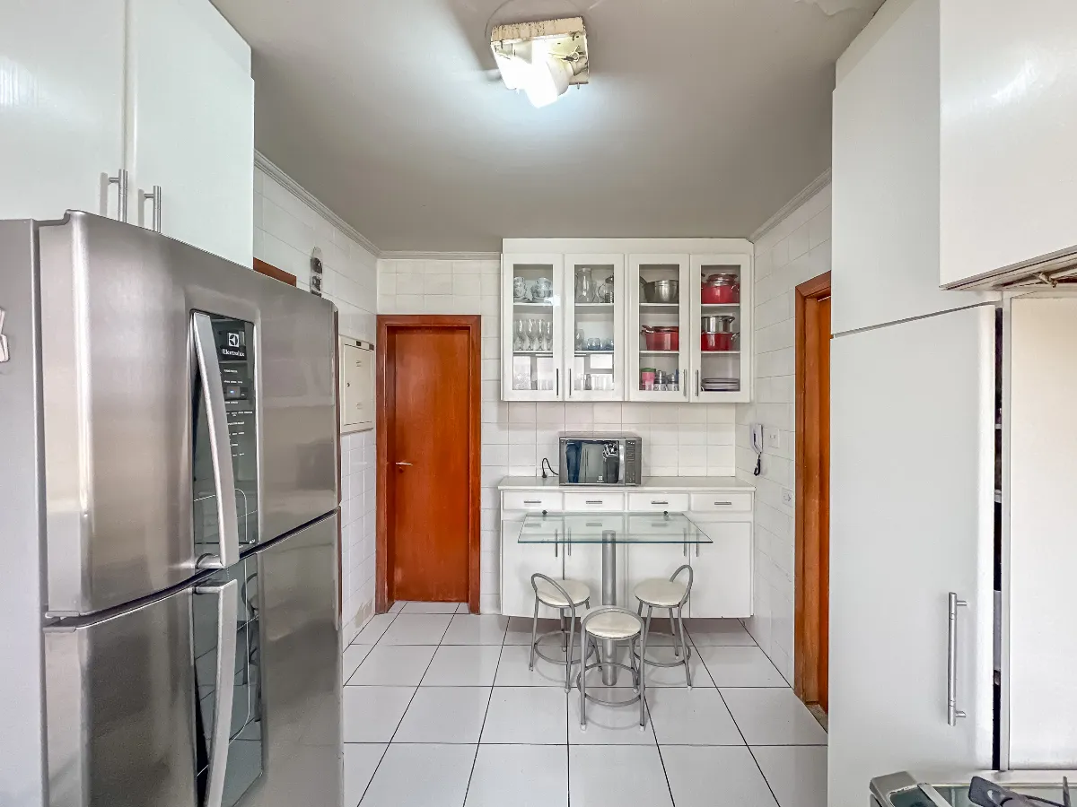 Imagem Apartamento para venda em Vila Andrade com 4 quartos, sendo 1 suíte, 128m2