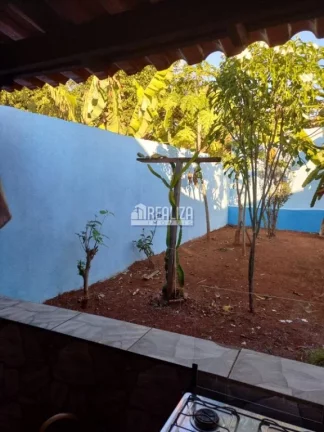 Imagem Casa à venda em Uberaba - 2 dormitórios e 4 vagas cobertas