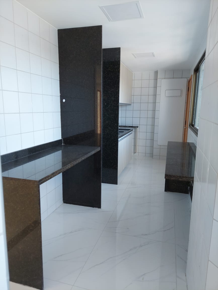 Imagem Apartamento com 4 Quartos à Venda, 126 metros em Pina - Recife