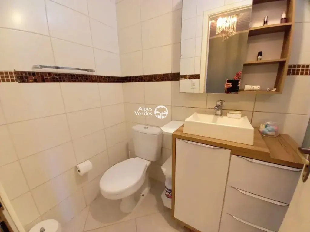 Imagem Vende-se Casa geminada em Canela, Centro, com 2 quartos.