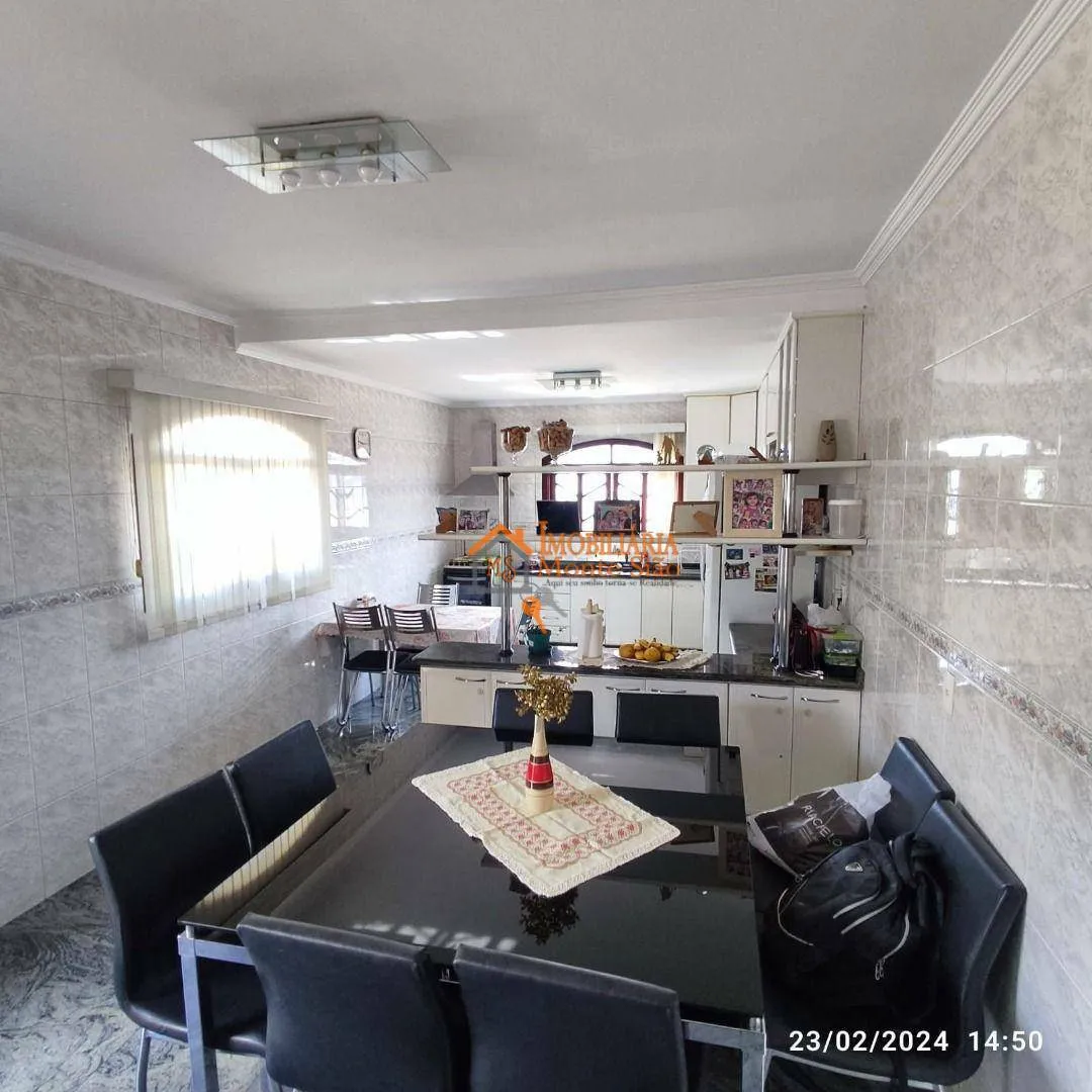 Imagem Sobrado com 3 dormitórios à venda, 198 m² por R$ 897.000,00 - Jardim Vila Galvão - Guarulhos/SP