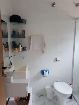 Imagem Seja bem-vindo à sua nova casa dos sonhos! Esta incrível residência de 4 quartos, sendo 2 suítes...