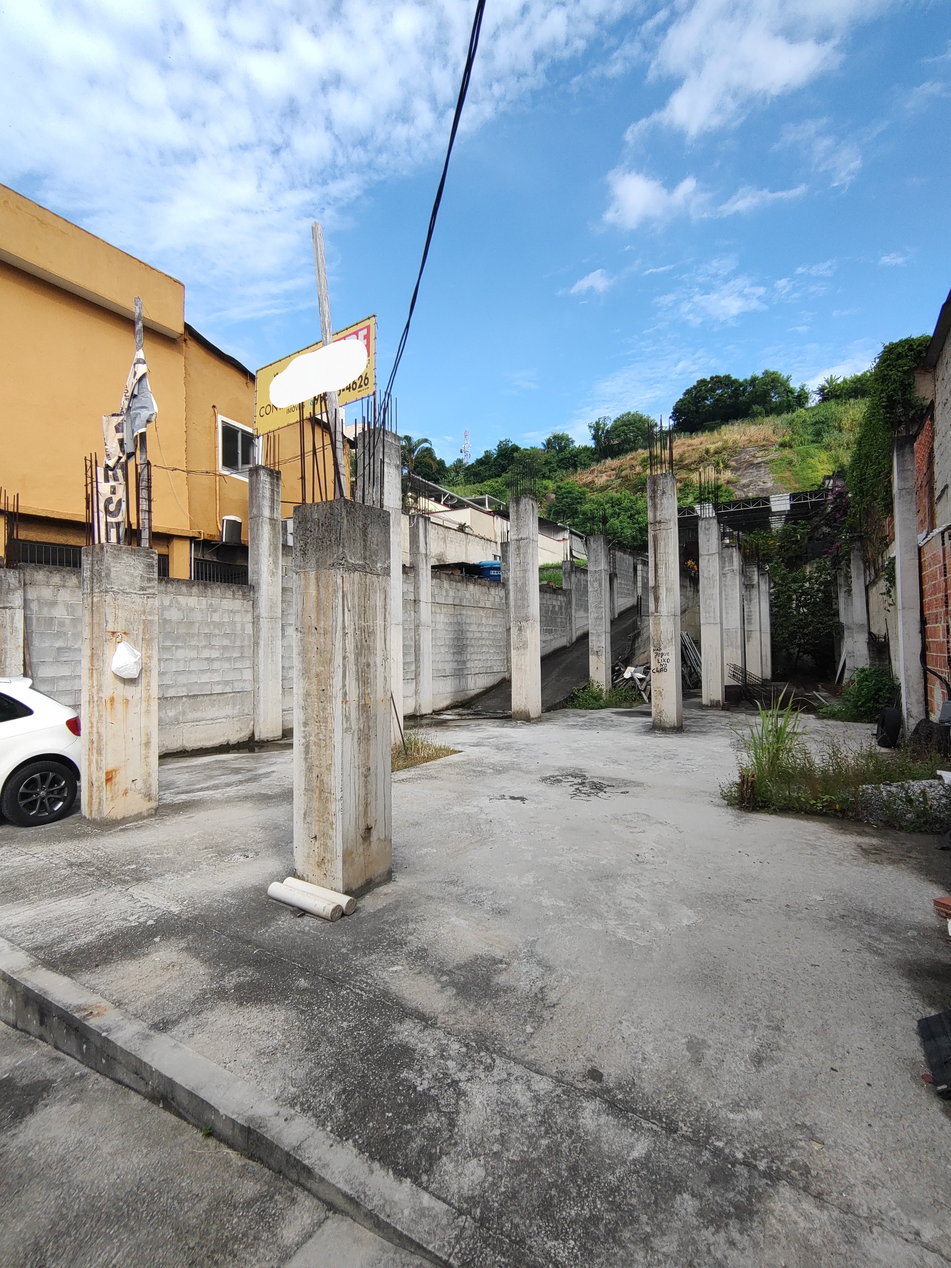 Terreno à Venda, 1774 metros em Centro - São Gonçalo