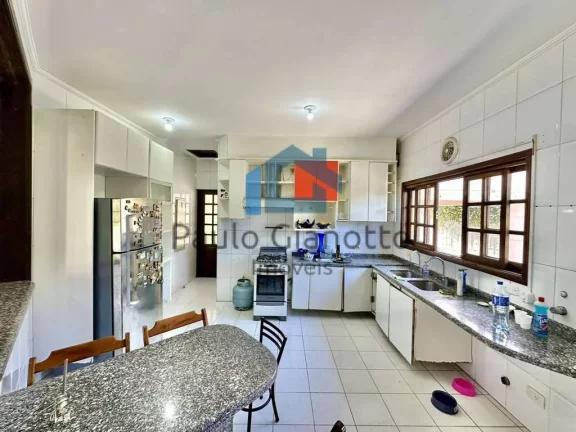 Imagem Casa à venda no condomínio Vila Velha