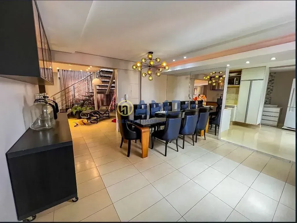 Imagem Apartamento Duplex à venda no Setor Central - Carmelita