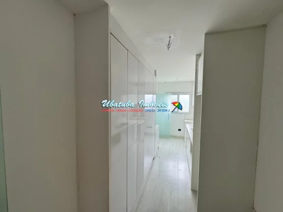 Imagem Excelente apartamento todo avarandado no centro de Ubatuba com 03 dormitórios e 156 m²