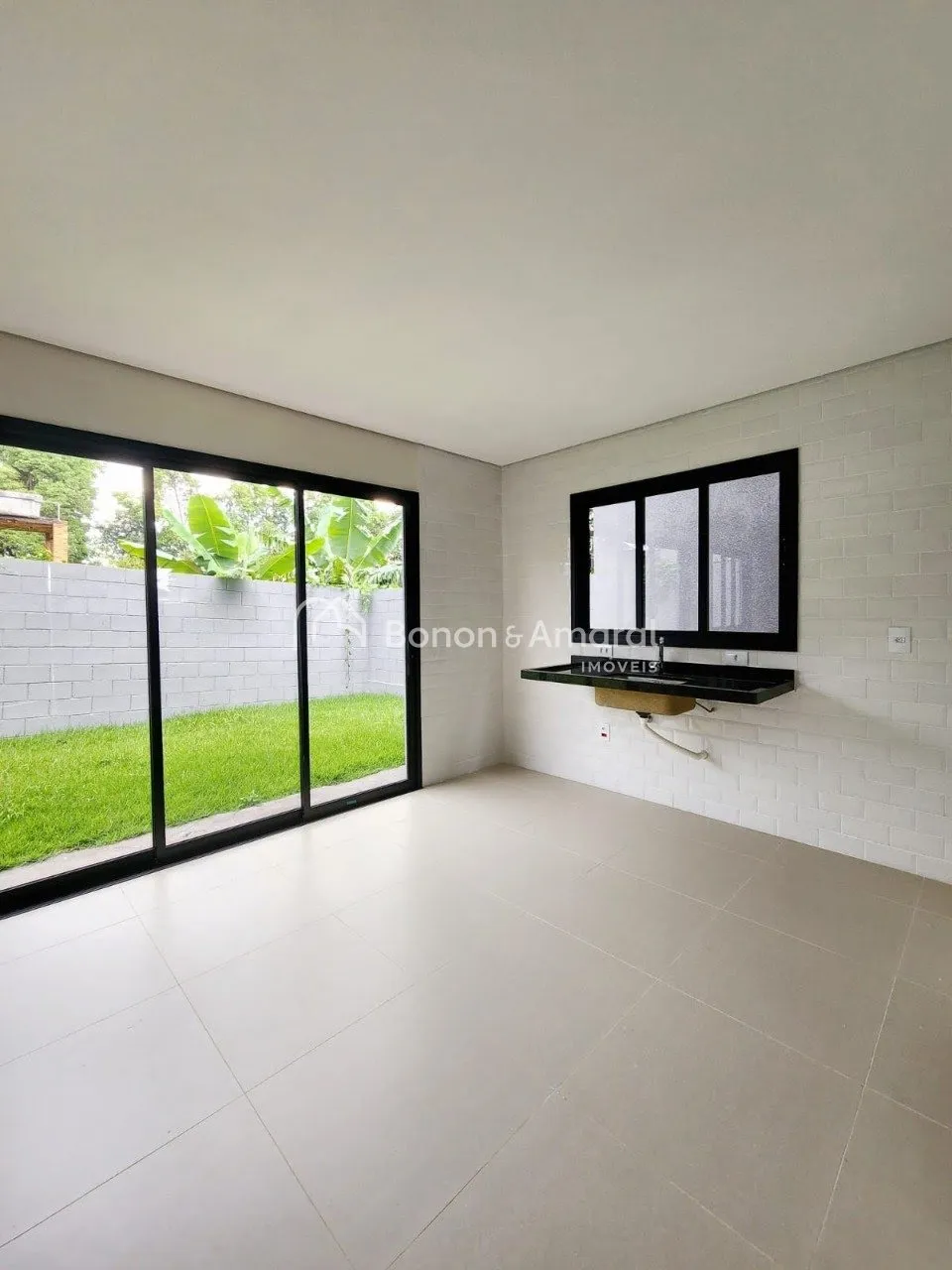 Imagem Sobrado para venda no Residencial Saint Moritiz na cidade de Paulínia/SP
