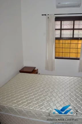 Imagem Casa Térrea com 4 Dormitórios - 200 m do mar da praia da Enseada, Ubatuba/|SP