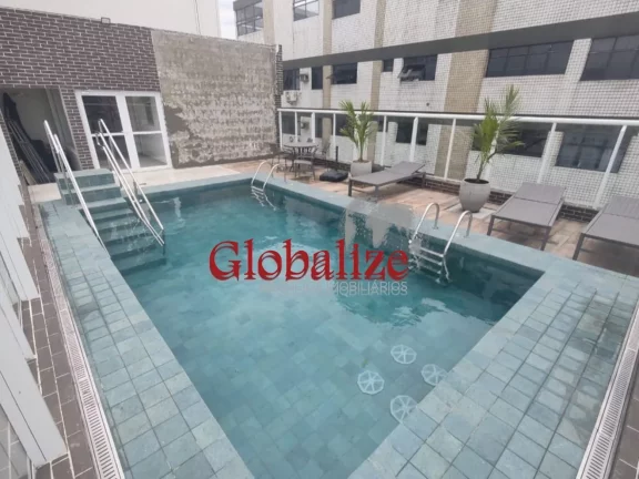 Imagem Apartamento à venda com 82m², 2 suites, varanda com Grill, piscina, vaga demarcada por R$875.000,00 na Ponta da Praia em Santos