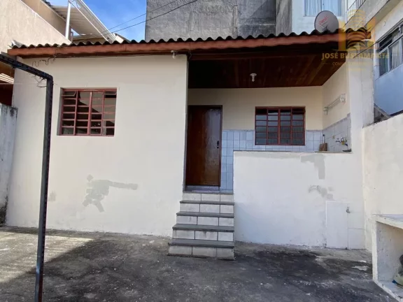 Foto do imóvel CASA TERREA 2 DORMITORIOS em Rua dos Operários