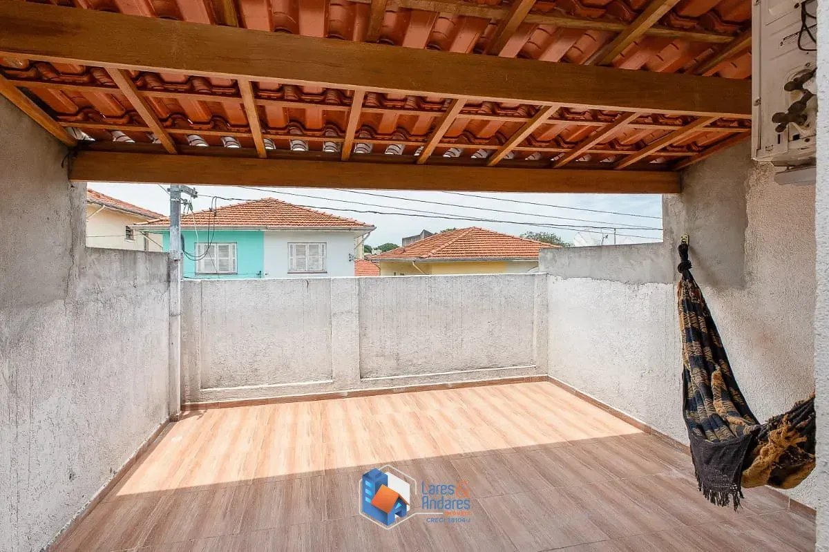 Imagem Sobrado para venda em Jardim Aeroporto com 4 quartos, sendo 4 suítes, 131m²