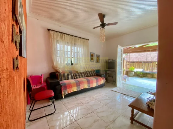 Imagem Excelente Casa de 2 Dorm a Venda no Sumaré - Caraguatatuba