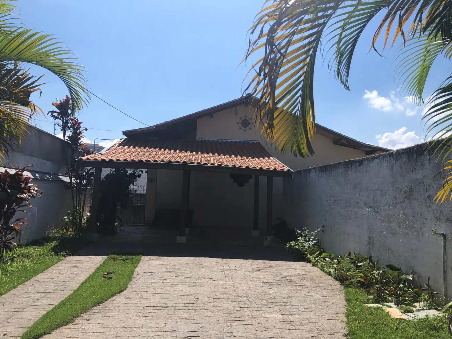 Imagem Comercial à venda 4 Quartos, 2 Suites, 8 Vagas, 786M², Jardim Boa Vista, Pindamonhangaba - SP